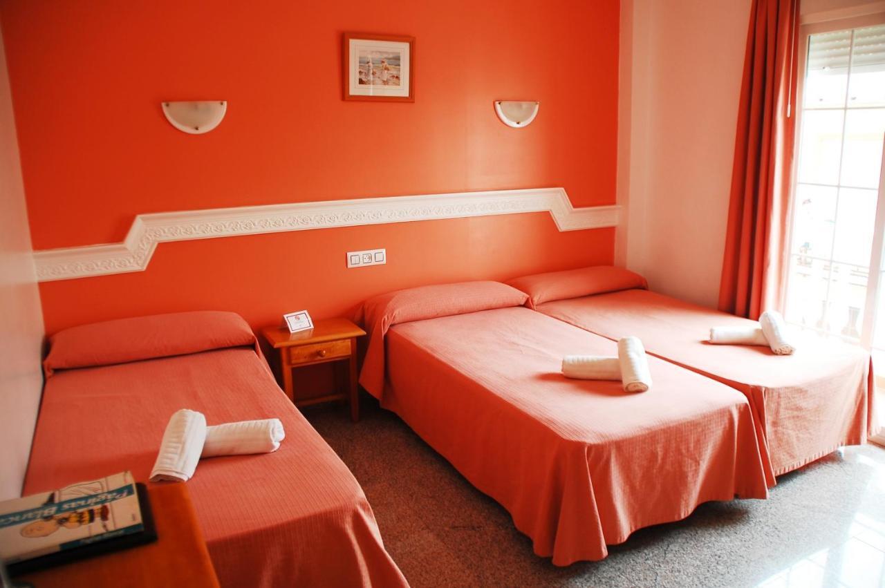 Hostal Mary Tere Salobreña Εξωτερικό φωτογραφία